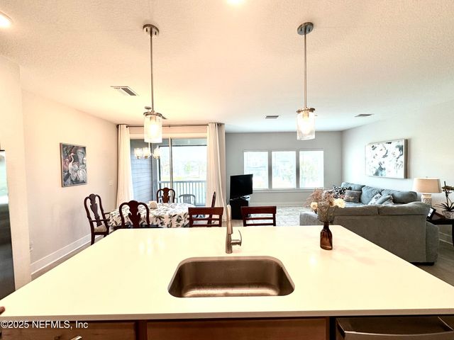 9860 ELEMENT Road, Jacksonville, FL 32256