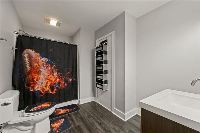 212 Winding Lane, Seneca, SC 29672