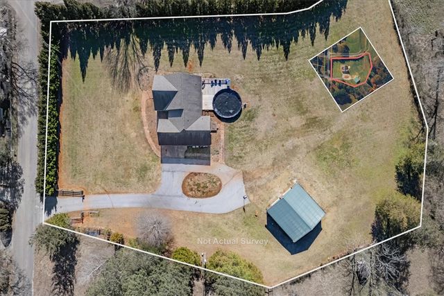 212 Winding Lane, Seneca, SC 29672