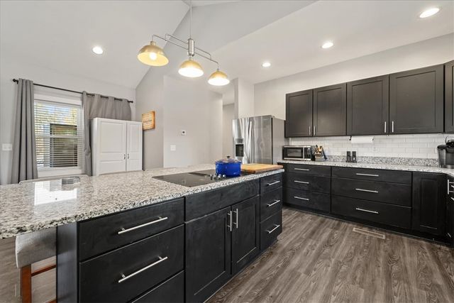 212 Winding Lane, Seneca, SC 29672