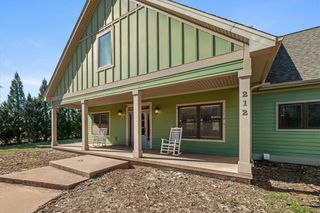 212 Winding Lane, Seneca, SC 29672