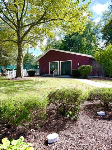 34 South Street 302, Quincy, MA 02169