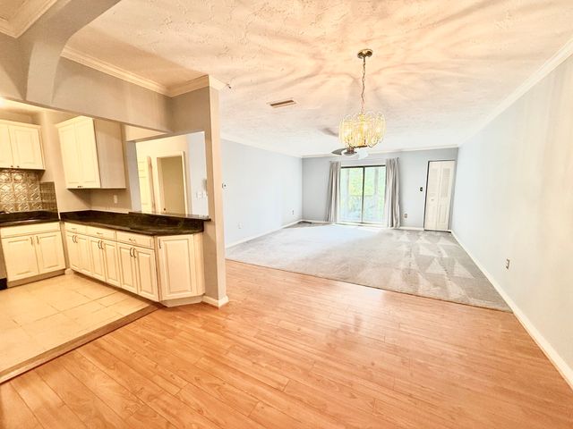 34 South Street 302, Quincy, MA 02169