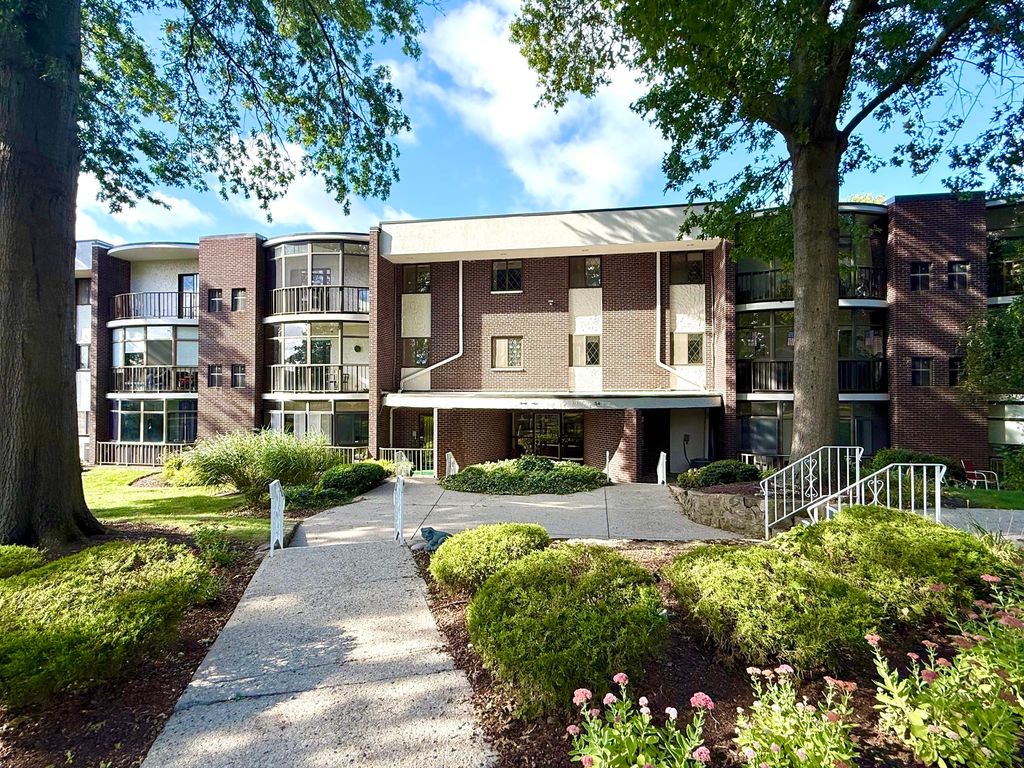 34 South Street 302, Quincy, MA 02169