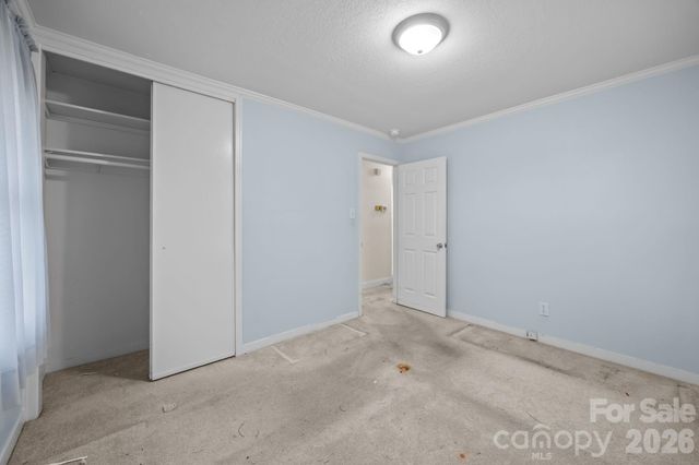 400 Sharview Circle, Charlotte, NC 28217