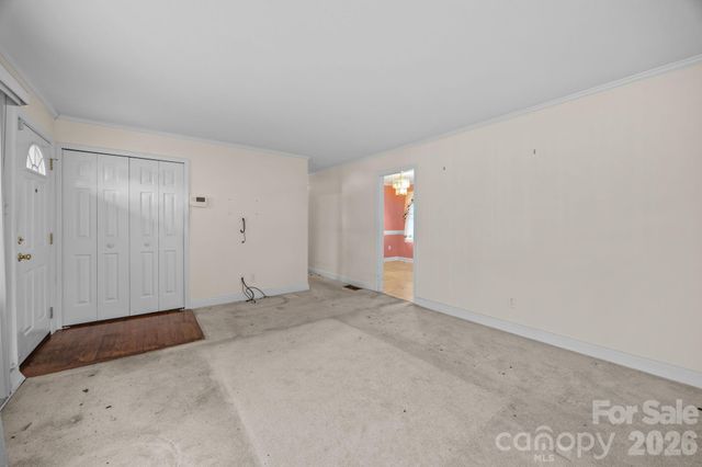 400 Sharview Circle, Charlotte, NC 28217