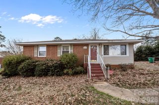 400 Sharview Circle, Charlotte, NC 28217