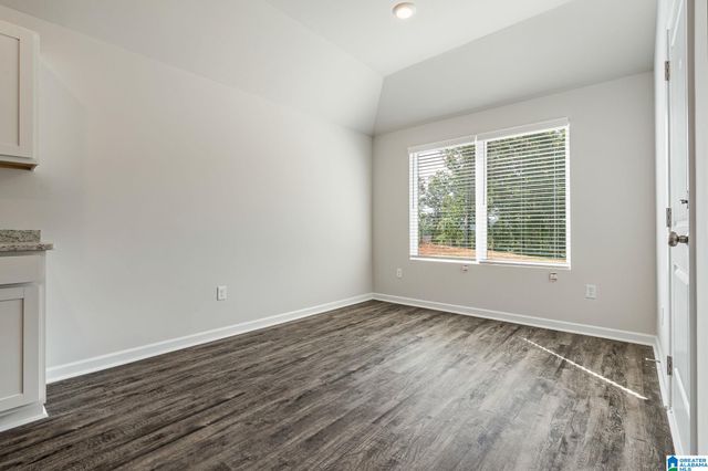 327 AMBER AVENUE, Calera, AL 35040