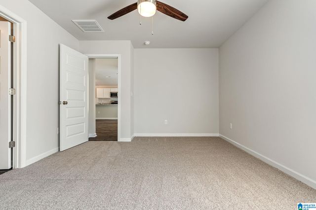 327 AMBER AVENUE, Calera, AL 35040