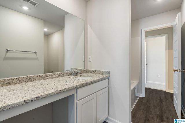 327 AMBER AVENUE, Calera, AL 35040