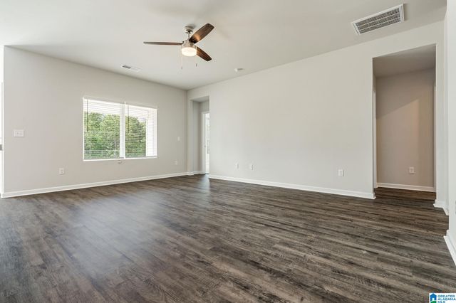 327 AMBER AVENUE, Calera, AL 35040