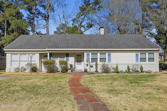 503 Sterlingworth Street, Windsor, NC 27983