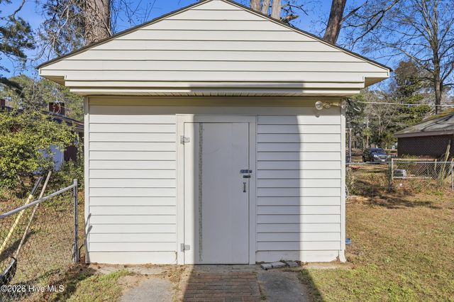 503 Sterlingworth Street, Windsor, NC 27983