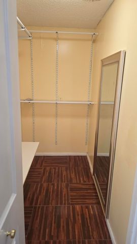 118 CAMBRIDGE Lane, Royal Palm Beach, FL 33411