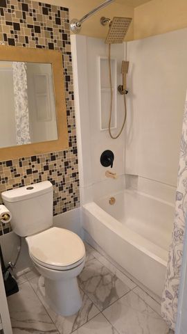 118 CAMBRIDGE Lane, Royal Palm Beach, FL 33411