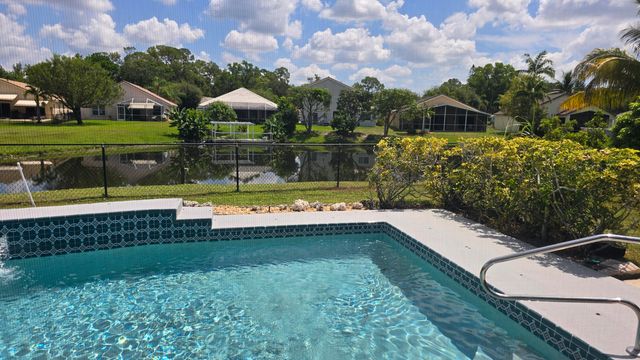 118 CAMBRIDGE Lane, Royal Palm Beach, FL 33411