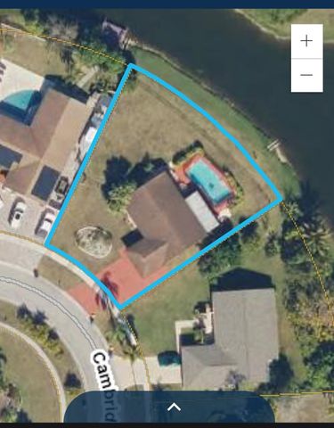 118 CAMBRIDGE Lane, Royal Palm Beach, FL 33411