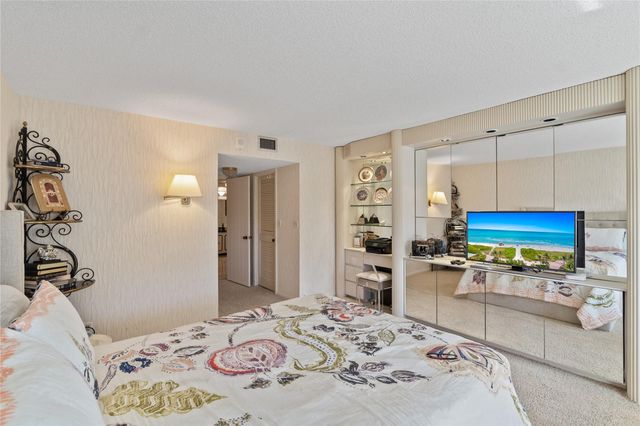 1920 S Ocean Drive 11B, Hallandale Beach, FL 33009