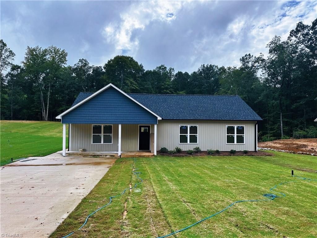147 Yellowbell Drive, Lexington, NC 27292