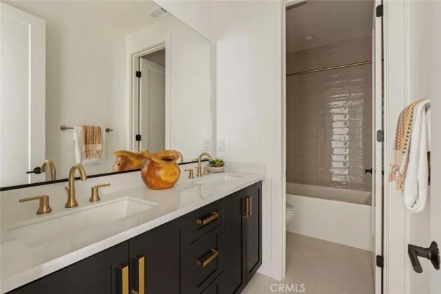 193 E Palm Street, Altadena, CA 91001