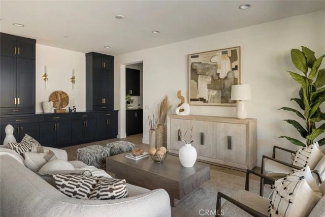 193 E Palm Street, Altadena, CA 91001