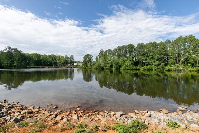 3122 Cambridge Mill Street, Acworth, GA 30102