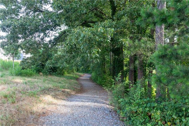 3122 Cambridge Mill Street, Acworth, GA 30102