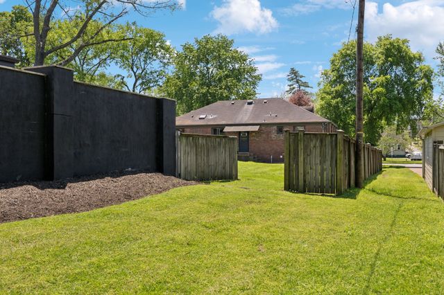 4202 Murphy Rd, Nashville, TN 37209