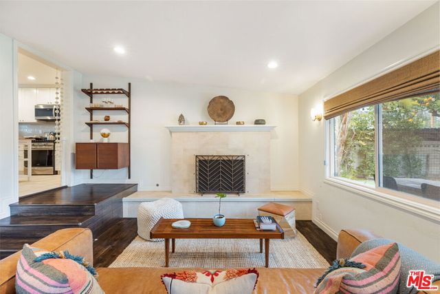 1024 N Naomi Street, Burbank, CA 91505