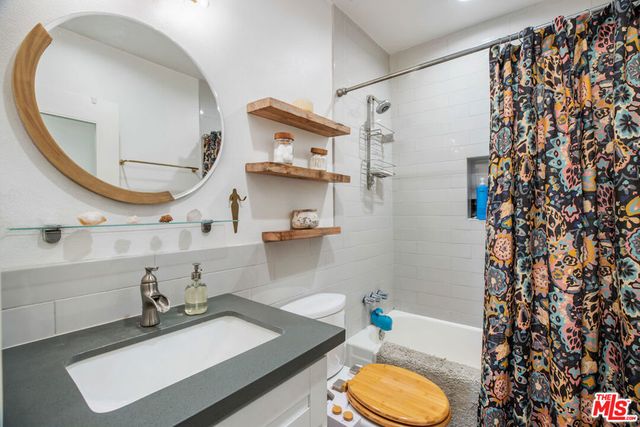 1024 N Naomi Street, Burbank, CA 91505