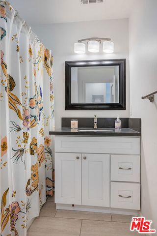 1024 N Naomi Street, Burbank, CA 91505