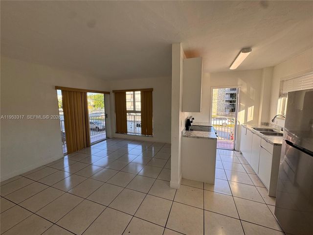 1595 NE 125th Street 6, North Miami, FL 33161