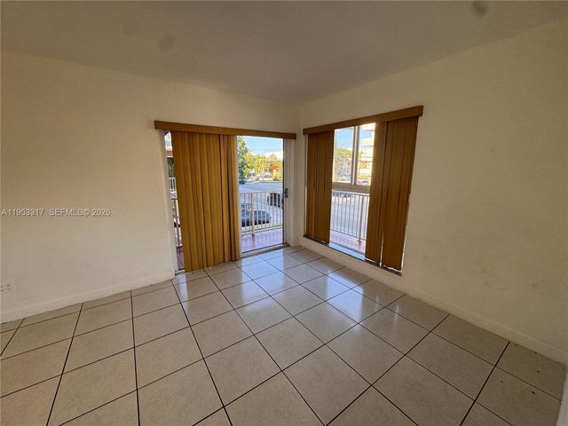 1595 NE 125th Street 6, North Miami, FL 33161