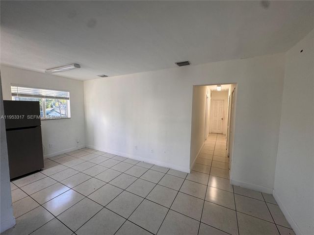 1595 NE 125th Street 6, North Miami, FL 33161