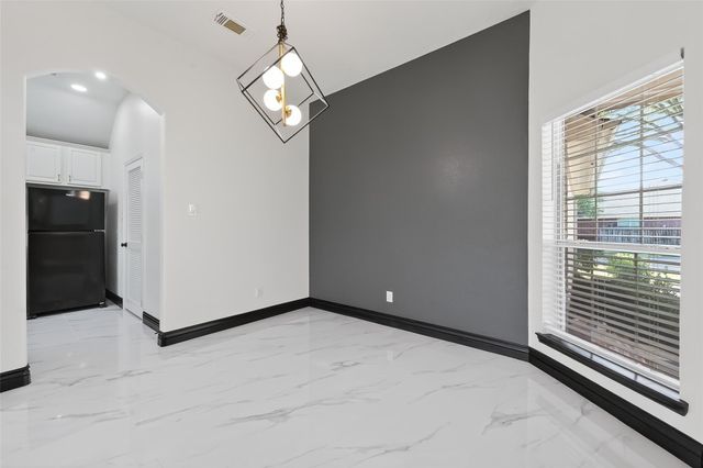 10703 White Bridge Lane, Sugar Land, TX 77498