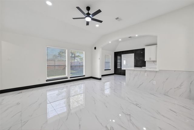 10703 White Bridge Lane, Sugar Land, TX 77498