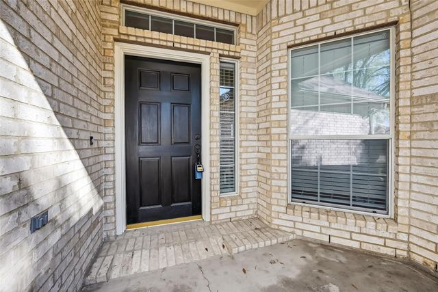 10703 White Bridge Lane, Sugar Land, TX 77498