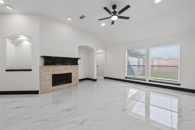 10703 White Bridge Lane, Sugar Land, TX 77498