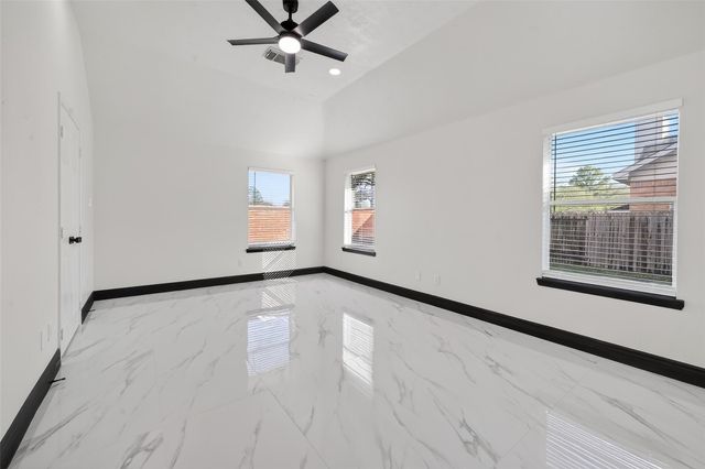 10703 White Bridge Lane, Sugar Land, TX 77498