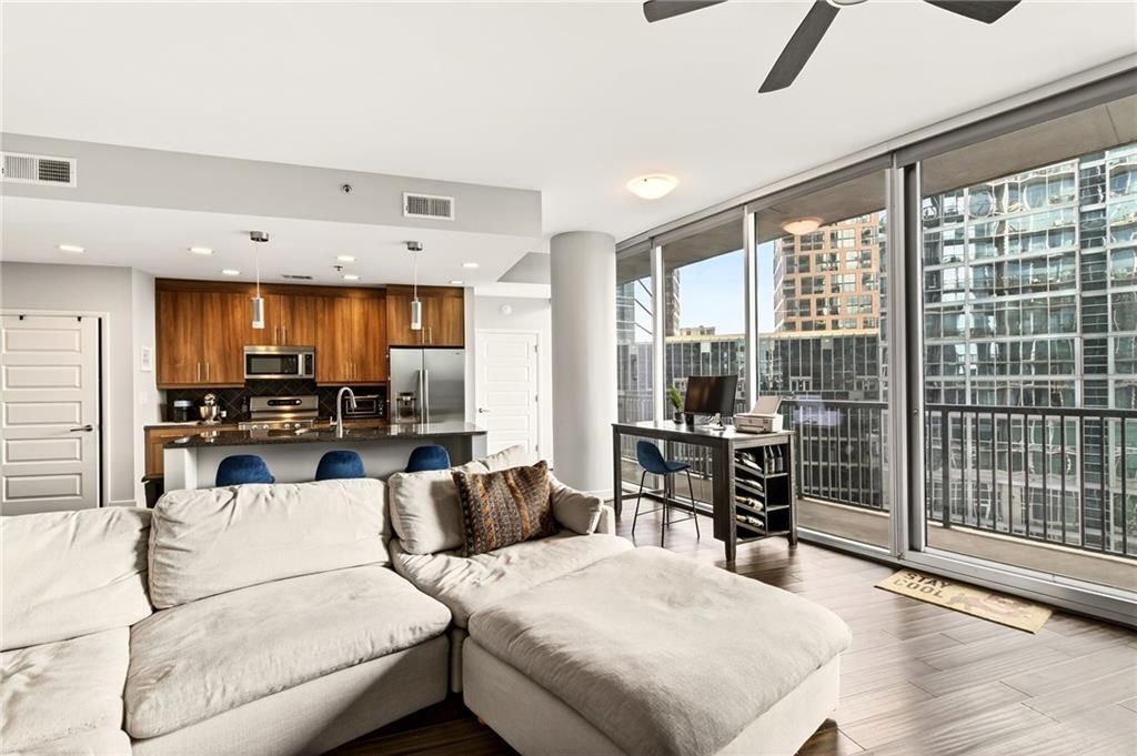 1080 Peachtree NE Street 909, Atlanta, GA 30309