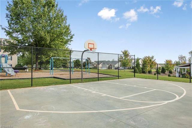 156 Pinewood Lane 101, Advance, NC 27006