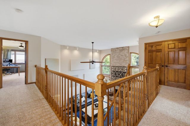 6183 Tyrnbury Drive, Lisle, IL 60532