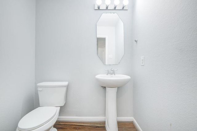 9910 Bezeled Circle Lane, Rosharon, TX 77583