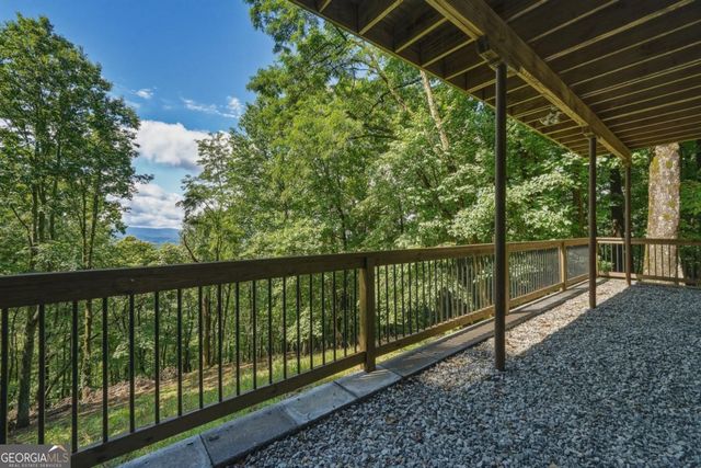 1220 Walnut Ridge, Ellijay, GA 30536