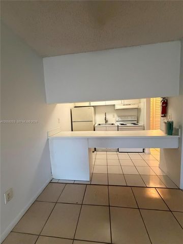 291 NW 177th Street C-117, Miami Gardens, FL 33169