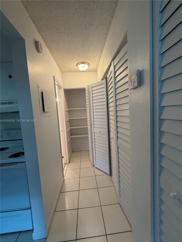 291 NW 177th Street C-117, Miami Gardens, FL 33169