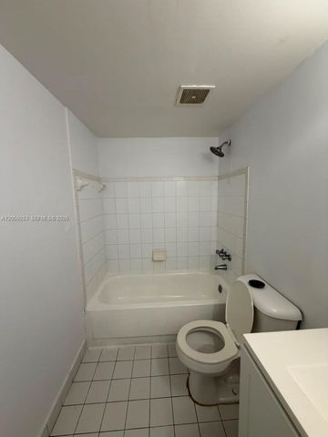 291 NW 177th Street C-117, Miami Gardens, FL 33169