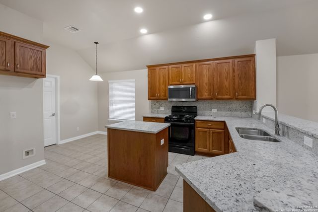 2714 Cascade Mist, San Antonio, TX 78261