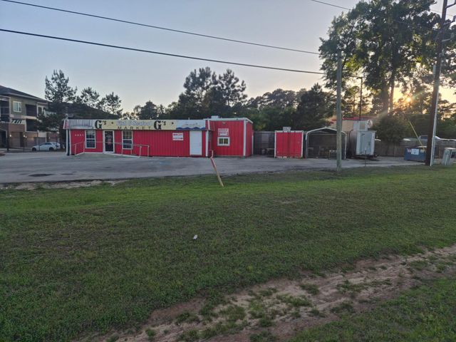 4897 W Davis Street,,, Conroe, TX 77304