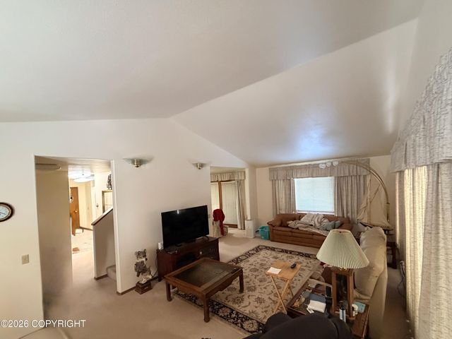 1012 W 20th Avenue, Anchorage, AK 99503